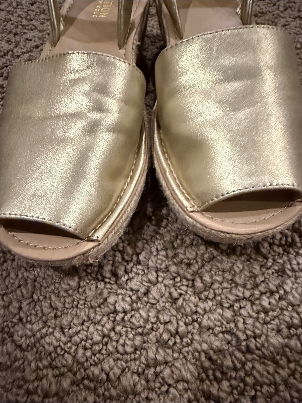 Kenneth Cole reaction gold shimmer slingback espadrilles SIZE 7.5 NWOT - Picture 3 of 6